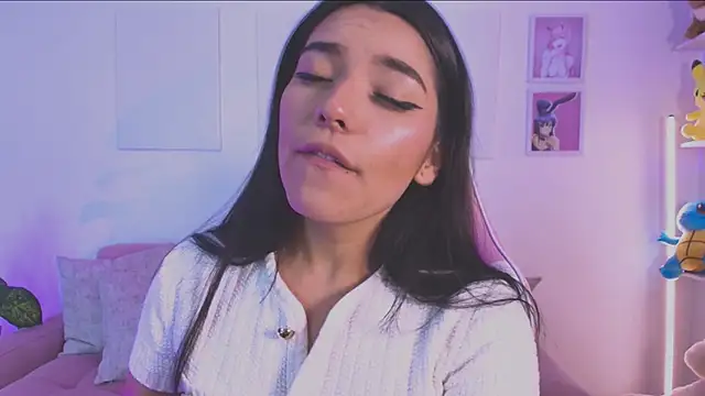 ariana bae  online show from 09/15/25, 04:02