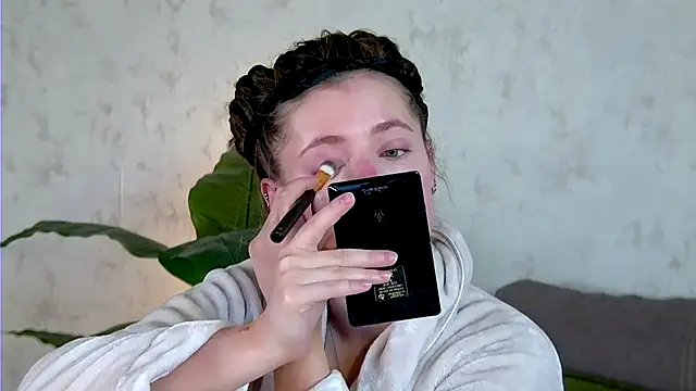 AshleyD  online show from 09/29/25, 02:29