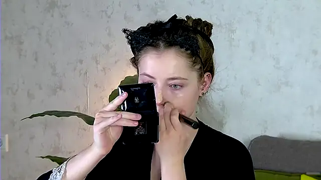 AshleyD  online show from 11/24/25, 03:28