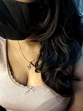 dimple1312 online show from 03/22/26, 05:36