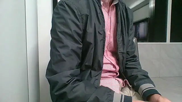 nole china7 online show from 10/28/25, 01:54