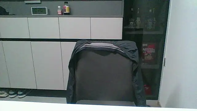 nole china7 online show from 12/17/25, 12:21