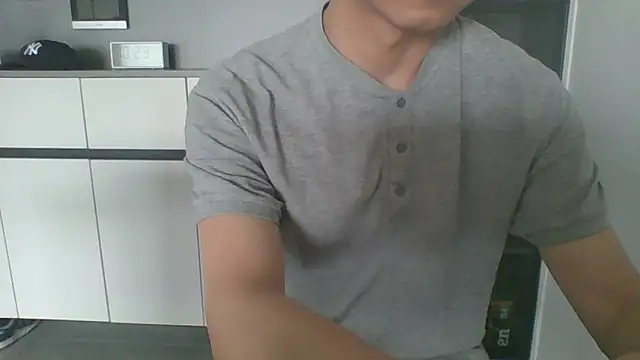 Snapshot of nole_china7 chatting on 06/14/26, 02:24 nole china7 online show from 06/14/26, 02:24