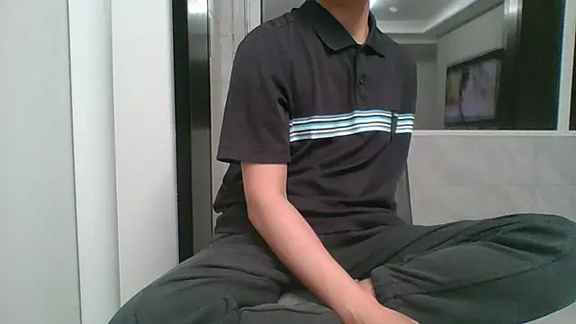 Snapshot of nole_china7 chatting on 05/25/26, 12:48 nole china7 online show from 05/25/26, 12:48