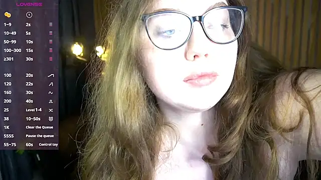 LuxSopphia online show from 01/16/26, 08:13