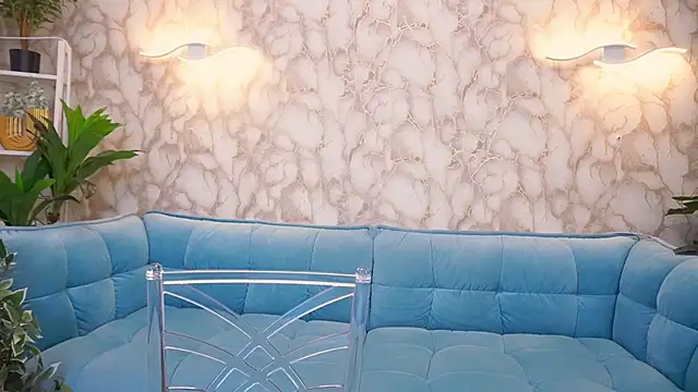 LuxSopphia online show from 11/14/25, 08:12