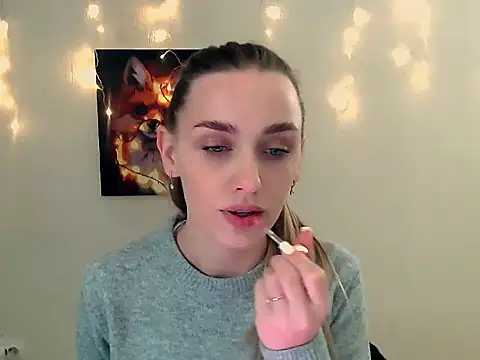 Doll Angelina online show from 11/24/25, 09:53