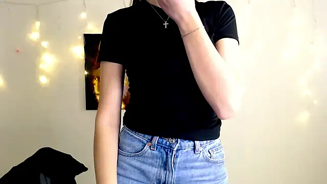 Doll Angelina online show from 03/05/26, 08:00