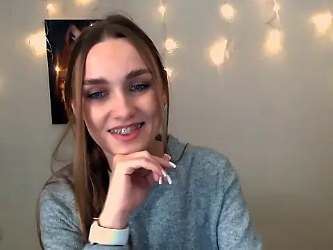 Doll Angelina online show from 11/29/25, 07:08