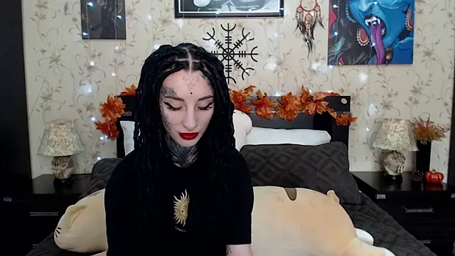Velvetbat online show from 10/18/25, 07:10