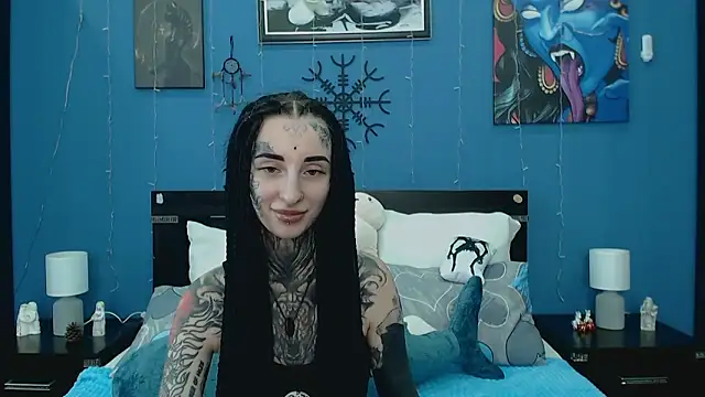 Snapshot of Velvetbat chatting on 05/16/26, 11:09 Velvetbat online show from 05/16/26, 11:09