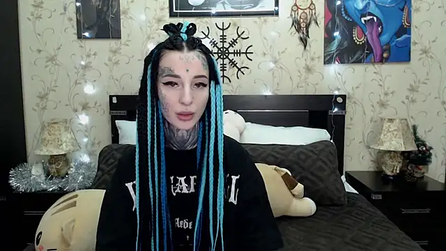 Velvetbat online show from 12/18/25, 07:13