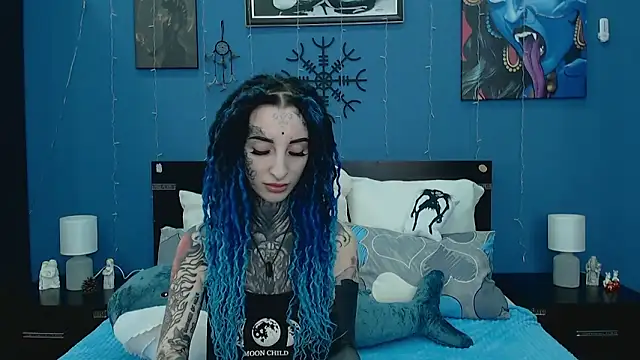 Velvetbat online show from 04/02/26, 07:15