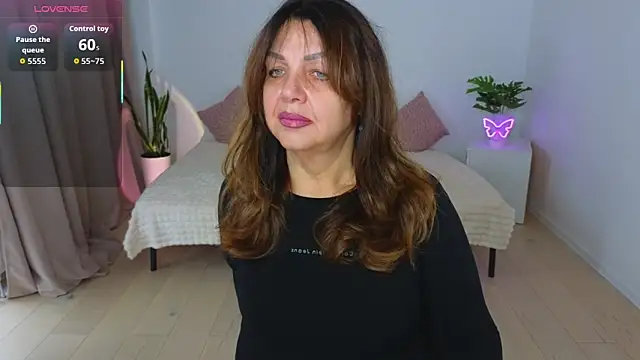 Nika Light online show from 11/09/25, 11:25