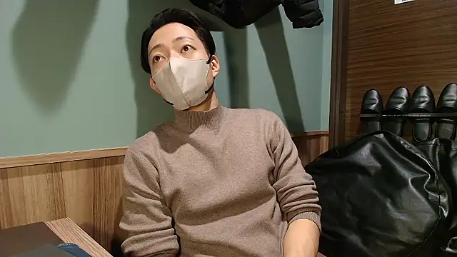 i am Hiro online show from 02/13/26, 03:39