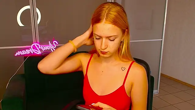 MirandaMayers online show from 09/16/25, 05:41
