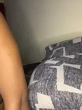 YummyMelanin117 online show from 10/26/25, 07:36