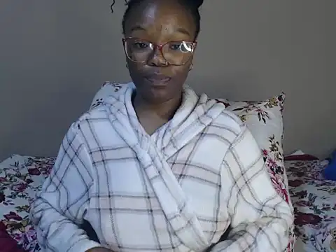 YummyMelanin117 online show from 03/23/26, 03:50