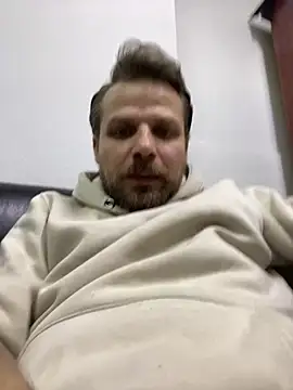 giyasbvnghkgkfk online show from 04/04/26, 01:17