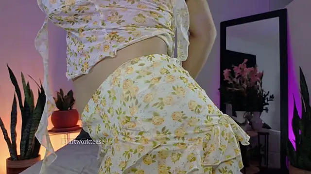 Artworktease online show from 01/14/26, 09:07