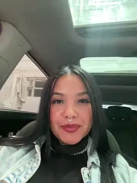 Snapshot of danna_tcw chatting on 03/18/25, 02:39 danna tcw online show from 03/18/25, 02:39