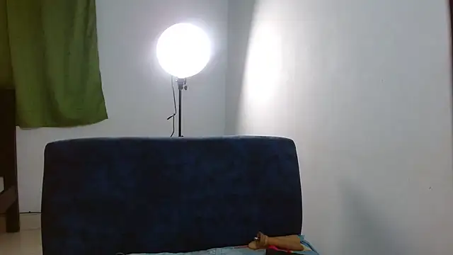 Allyson Mature online show from 10/21/25, 09:19