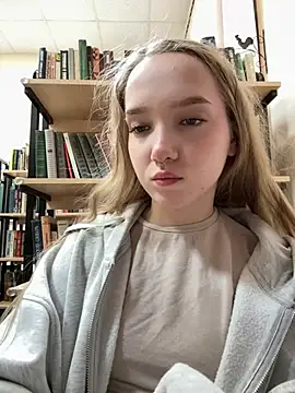 bambi lu online show from 04/03/26, 09:32