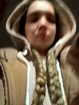 bambi lu online show from 12/03/25, 04:28