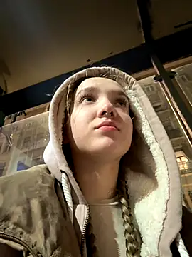 bambi lu online show from 11/13/25, 06:12