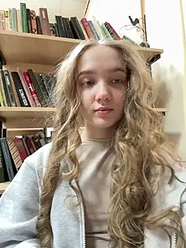 bambi lu online show from 02/02/26, 08:08