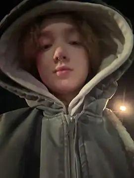 bambi lu online show from 03/06/26, 07:42