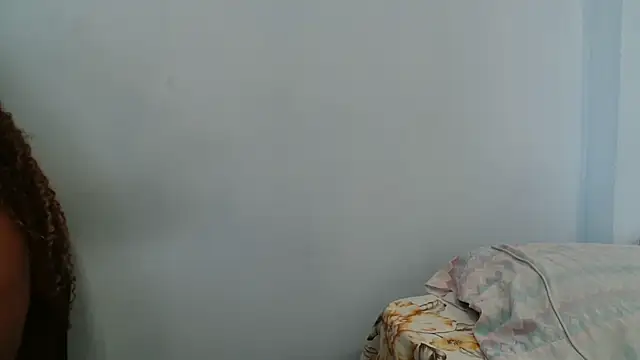 Snapshot of Angel_tammy chatting on 09/20/25, 01:27 Angel tammy online show from 09/20/25, 01:27