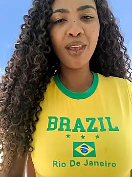 Snapshot of Angel_tammy chatting on 12/16/25, 03:05 Angel tammy online show from 12/16/25, 03:05