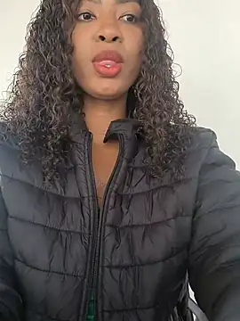 Snapshot of Angel_tammy chatting on 05/19/26, 01:51 Angel tammy online show from 05/19/26, 01:51