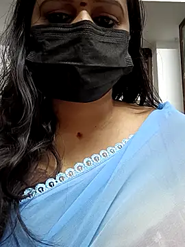 Snapshot of aparna99 chatting on 09/19/25, 08:35 aparna99 online show from 09/19/25, 08:35