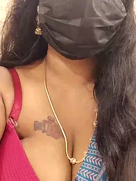 Snapshot of aparna99 chatting on 03/20/25, 07:35 aparna99 online show from 03/20/25, 07:35