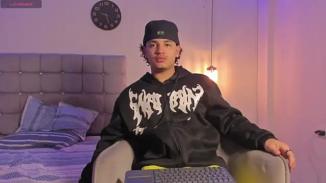 samxx muscle online show from 10/23/25, 01:43