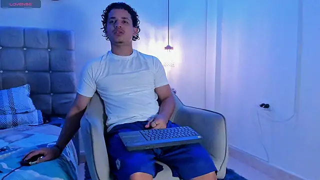 samxx muscle online show from 09/11/25, 01:44