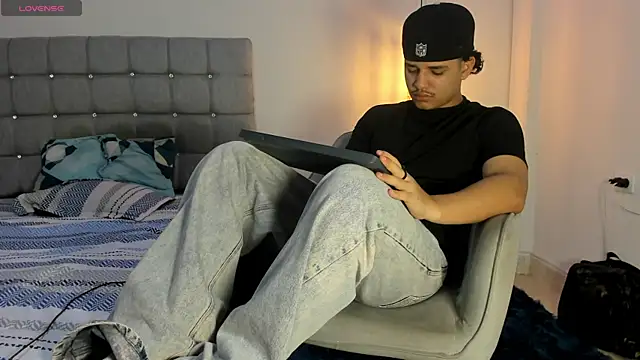 samxx muscle online show from 10/08/25, 01:45