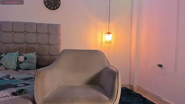 samxx muscle online show from 11/29/25, 01:11