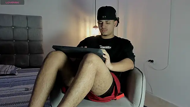 samxx muscle online show from 10/01/25, 02:54