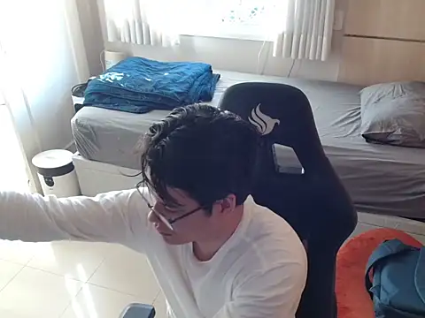 TimiidoSP011 online show from 11/10/25, 08:36