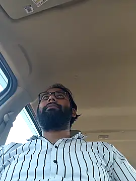 UAjit online show from 04/12/26, 10:40