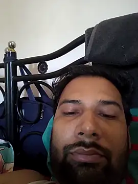 Snapshot of UAjit chatting on 05/02/26, 01:55 UAjit online show from 05/02/26, 01:55