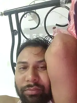 Snapshot of UAjit chatting on 09/24/25, 09:21 UAjit online show from 09/24/25, 09:21