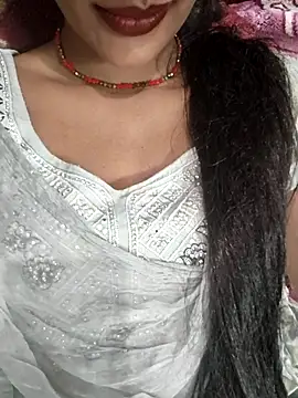 Eshwari Chopra online show from 02/23/26, 04:58