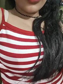 Eshwari Chopra online show from 07/05/26, 11:44