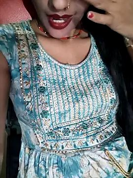 Eshwari Chopra online show from 10/27/25, 03:57