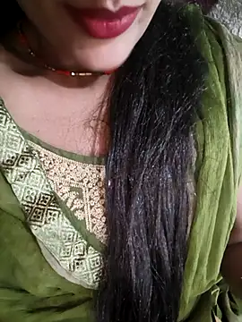 Eshwari Chopra online show from 02/18/26, 03:37