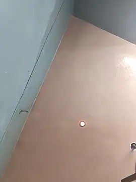 Eshwari Chopra online show from 11/12/25, 01:48